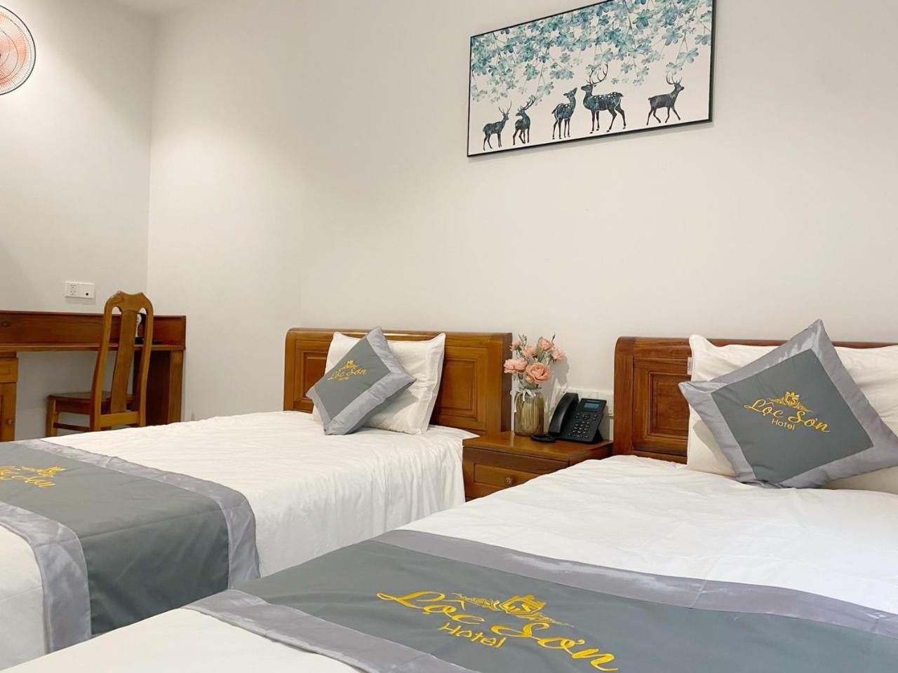 Loc Son Hotel Буонметхуот Экстерьер фото